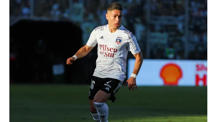 Óscar Opazo asoma como opción para la titularidad en el superclásico