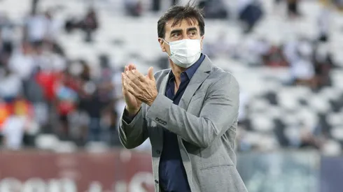 Gustavo Quinteros busca una mejora en la performance de Colo Colo