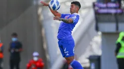 El volante de los Azules hace lo posible para llegar al partido contra Colo Colo