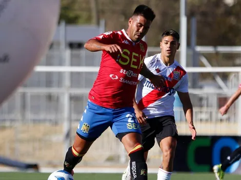 Unión Española da el batacazo y con uno menos vence a Curicó