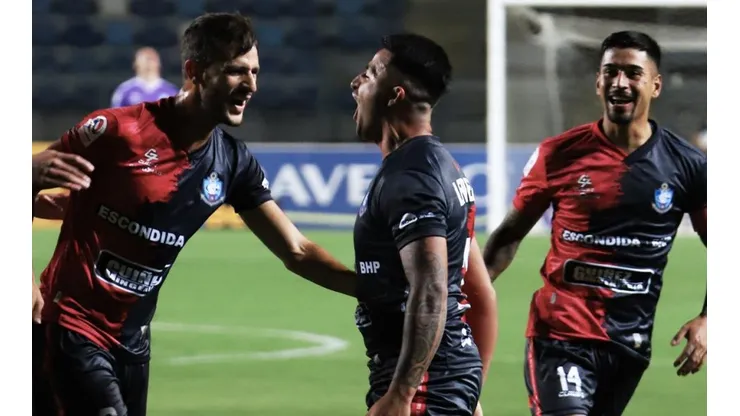 Antofagasta vence al Audax y consigue su primer triunfo del campeonato.