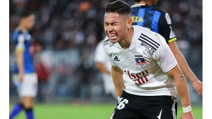 Óscar Opazo sería una de las bajas de Colo Colo para enfrentar a Huachipato.