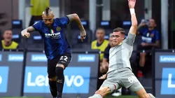 Inter de los chilenos enfrenta al Genoa en la Serie A.