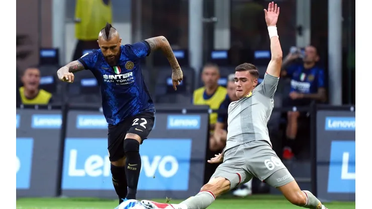 Inter de los chilenos enfrenta al Genoa en la Serie A.