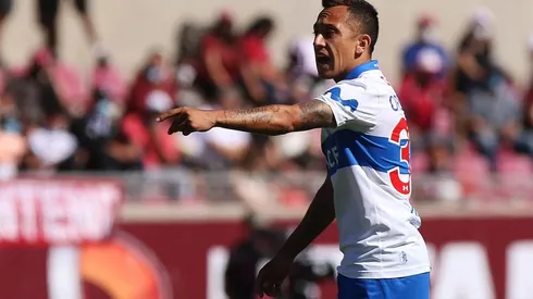 Fabián Orellana pierde terreno en su mal momento con la Universidad Católica.