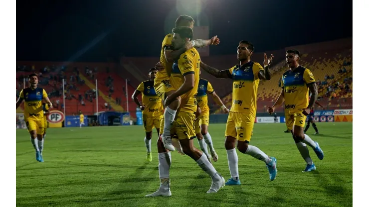Everton inglés envió su apoyo al viñamarino previo a la Copa Libertadores.