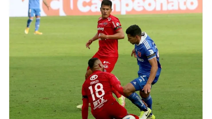 Cerezo sufrió ante su ex club una dura entrada por parte de Poblete.