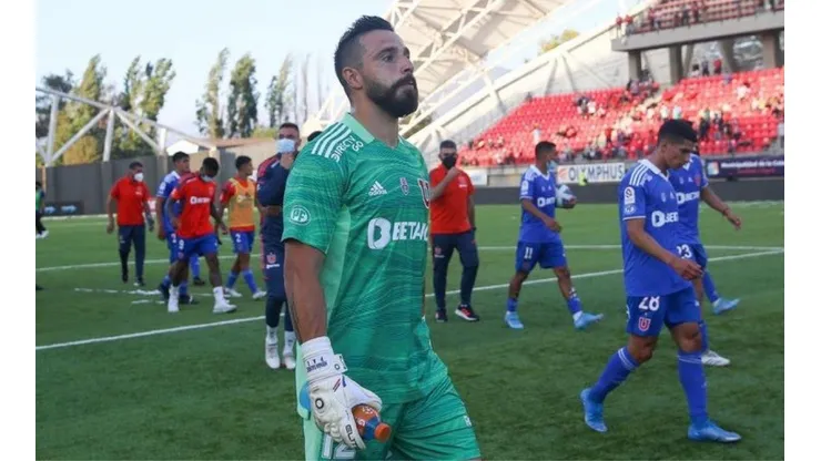 El portero se muestra feliz en su estadía en la Universidad de Chile