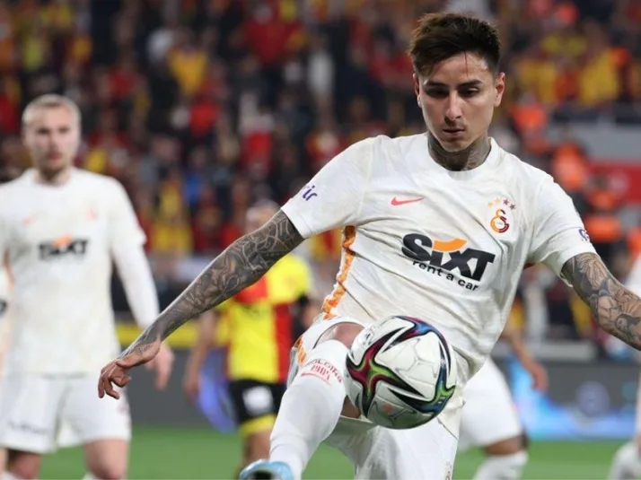 Pulgar tuvo su primera titularidad en el gran triunfo del Galatasaray