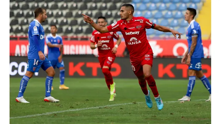 Seymour lamenta la primera derrota azul en el campeonato.
