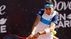 La raqueta número dos de Chile enfrenta al argentino por la primera ronda del Chile Open