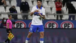 La UC busca renovar el contrato de su goleador Zampedri.