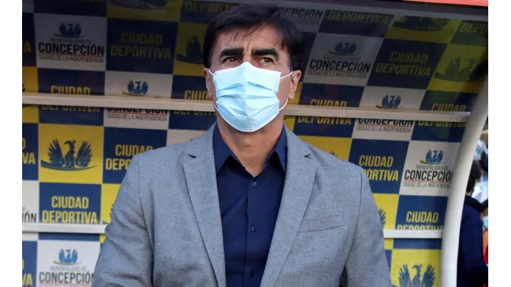 Quinteros hace referencia a la reincorporación de Alan Saldivia a Colo Colo.