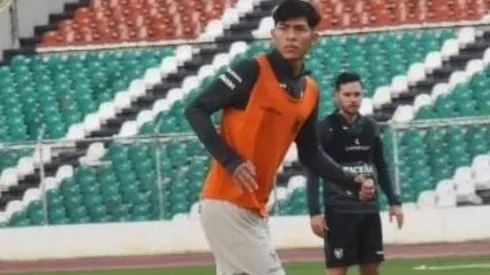 El boliviano Ervin Vaca llega a Chile para estar a prueba en Colo Colo.