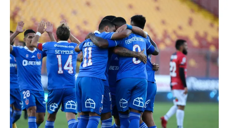 La U queda líder de momento, a la espera de la jornada de domingo y lunes de la fecha