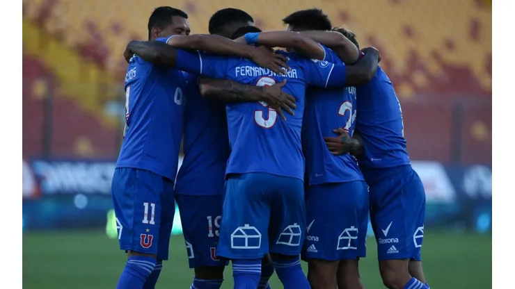 La U vence a Deportes Antofagasta y duerme como líder