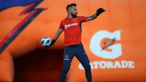 El portero fue elegido la figura del partido tras el triunfo azul