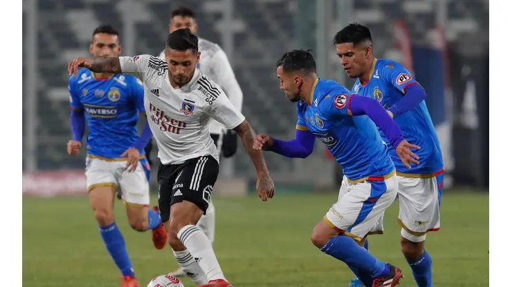 Colo Colo solicita cambio de horario para partido frente a Audax.