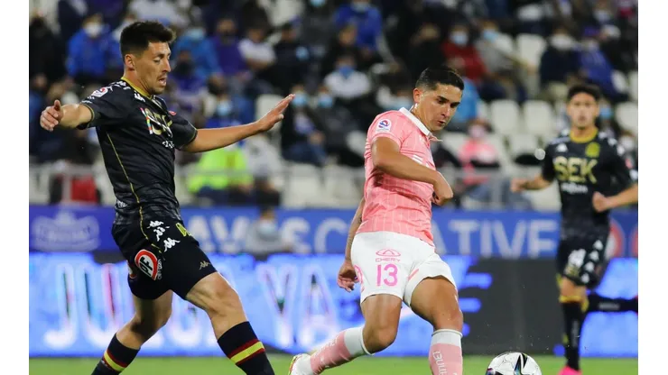 Cruzados e hispanos se ven las caras por segunda fecha del Campeonato Nacional