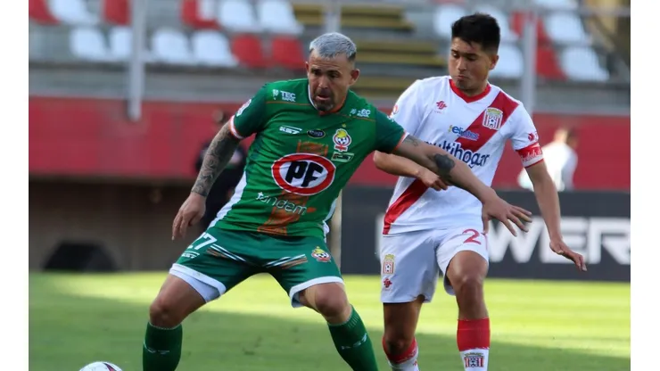 Curicó y Cobresal se verán las caras en El Salvador.