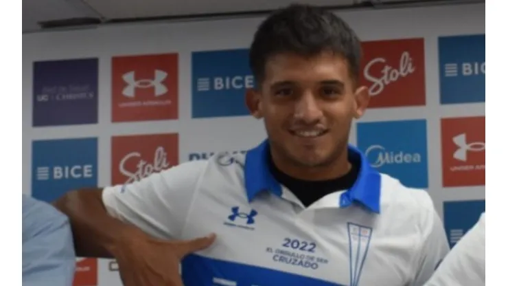 Asad ya fue presentado como nuevo jugador de la UC.