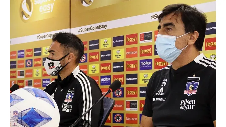 Quinteros destaca presencia de Suazo como importante para Colo Colo.
