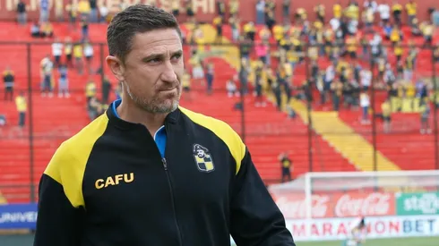 El entrenador argentino quiere comenzar con un triunfo ante la UC