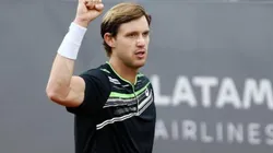 Jarry hace su debut en Buenos Aires