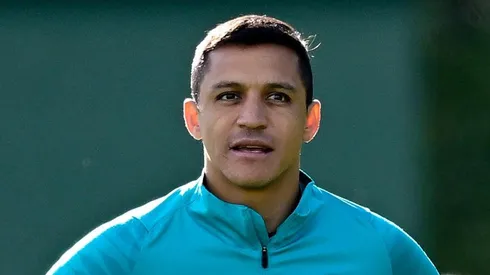 El Niño Maravilla se vio vestido con un short de La U