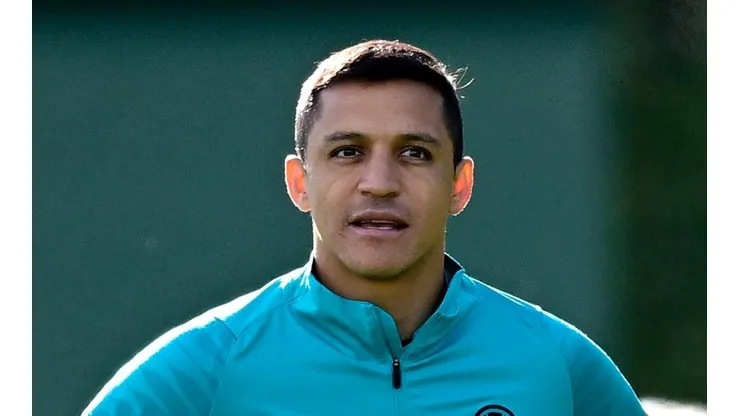 El Niño Maravilla se vio vestido con un short de La U