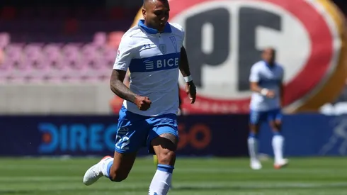 Juan Leiva busca concretar su salida de la Universidad Católica.