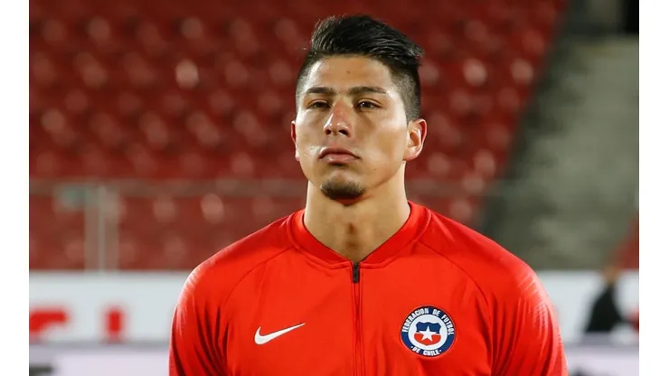 Brayan Cortés confesó que tuvo diálogo con Claudio Bravo en la previa al partido ante Bolivia