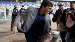 Claudio Borghi ve bien posicionado a Gustavo Quinteros para asumir en la selección chilena