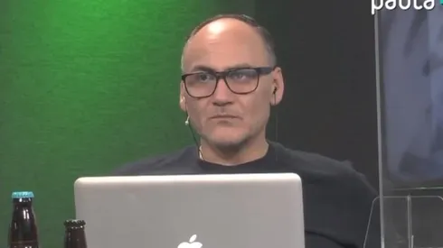 El periodista comentó sobre la tardanza en el arribo de jugadores a la UC