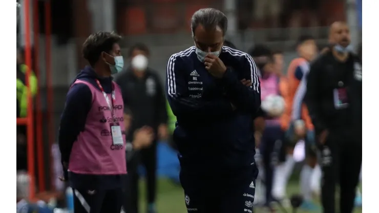 Lasarte encamina ausencia de Bravo para el partido con Bolivia.