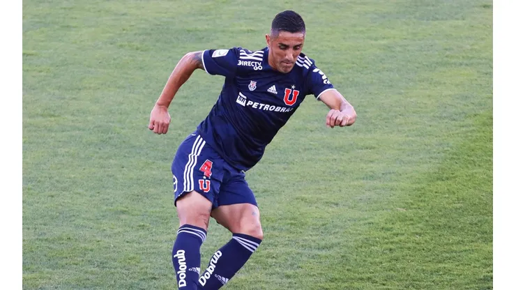 González olvida su paso por la U para firmar en nuevo equipo del fútbol chileno.