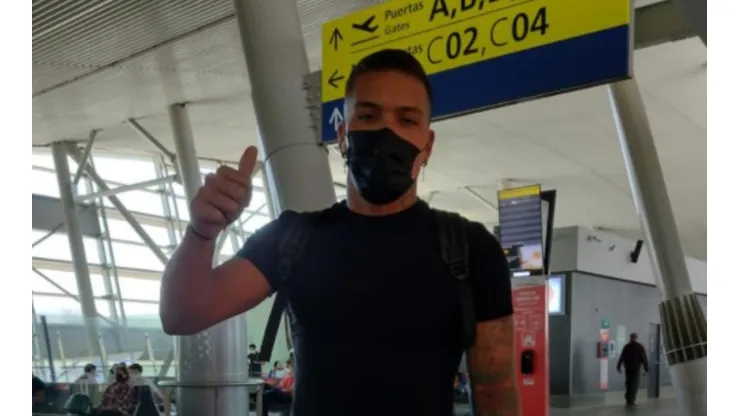 Parraguez ya está en Brasil