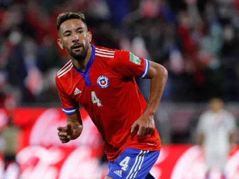 Isla se unió a la delegación de la Selección Chilena para enfrentar a Argentina