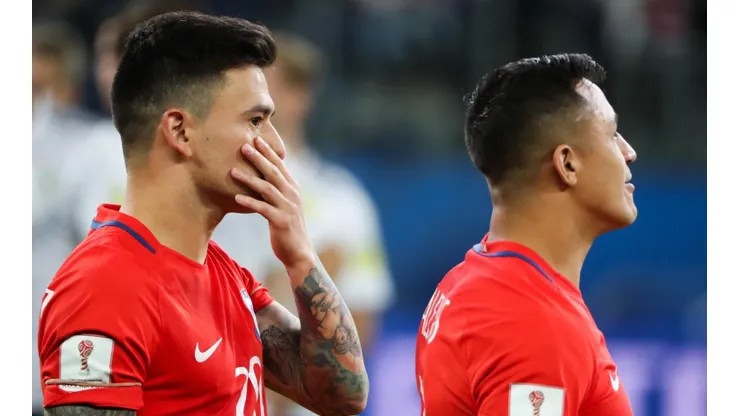 Charles Aránguiz y Alexis Sánchez están en Calama