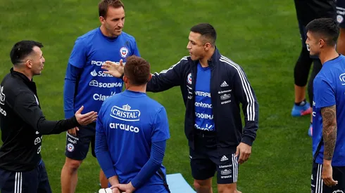La Roja entrena en el estadio Zorros del Desierto
