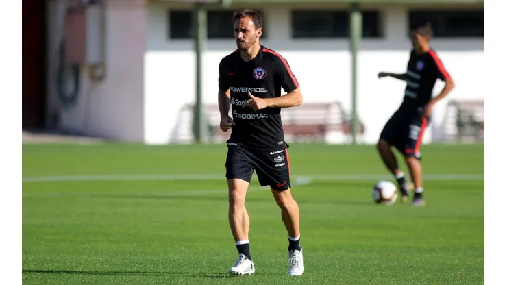 Lasarte convoca a Fuenzalida a la selección para las Eliminatorias.