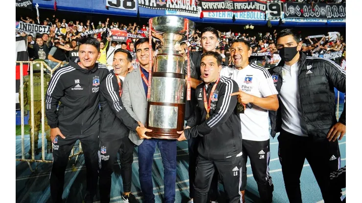 Gustavo Quinteros mostró su felicidad tras la Supercopa