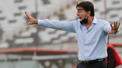 Gustavo Quinteros va por un mediapunta