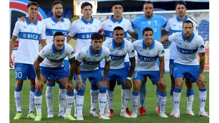 Universidad Católica definió su formación para enfrentar a Colo Colo.