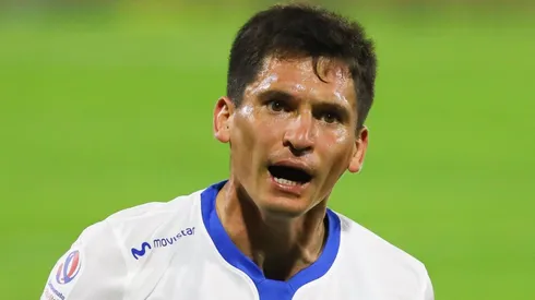 El lateral zurdo de la UC habló con la transmisión oficial luego del compromiso