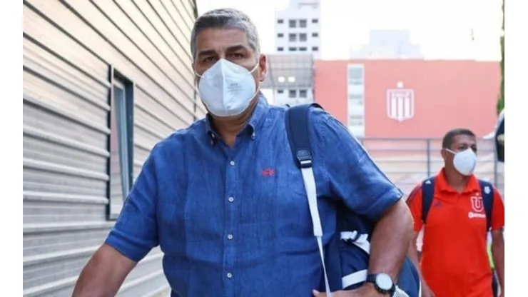 Escobar aseguró que aún están buscando refuerzos.