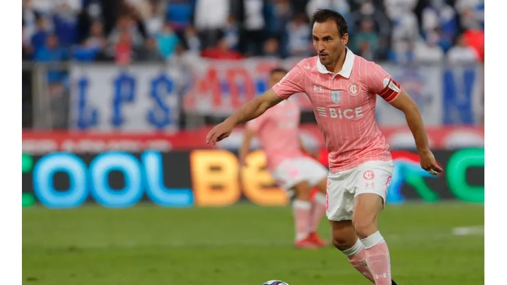 Fuenzalida motivado para que la UC realice un buen partido de Supercopa.