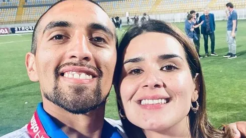 Ampuero debió posponer matrimonio por jugar la Supercopa con UC.