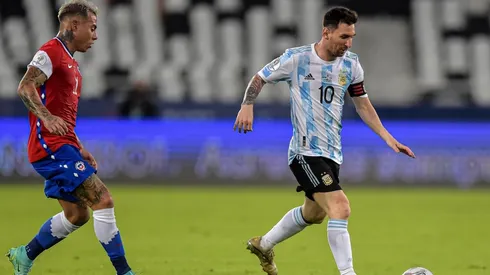El argentino no estará presente ante La Roja en el duelo del próximo 27 de enero