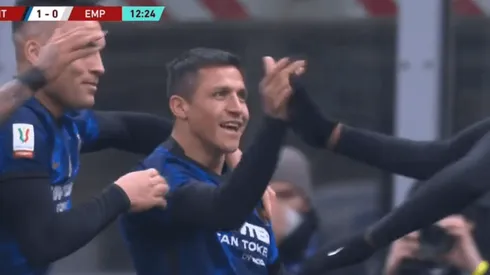 El chileno abrió la cuenta para su equipo por la Copa Italia ante Empoli